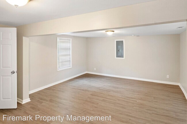 Building Photo - 2 br, 1 bath House - 1020 Bridge Street