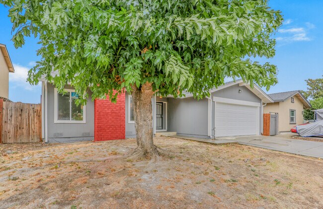 Foto del edificio - 3127 Remington Way