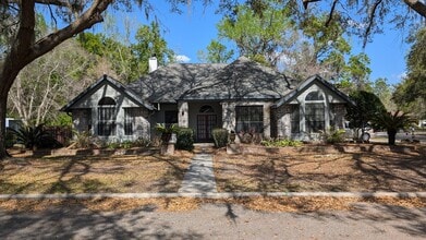 Building Photo - 6404 NW 42nd Rd