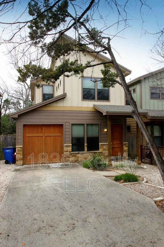 Building Photo - 3001 Lovell Dr
