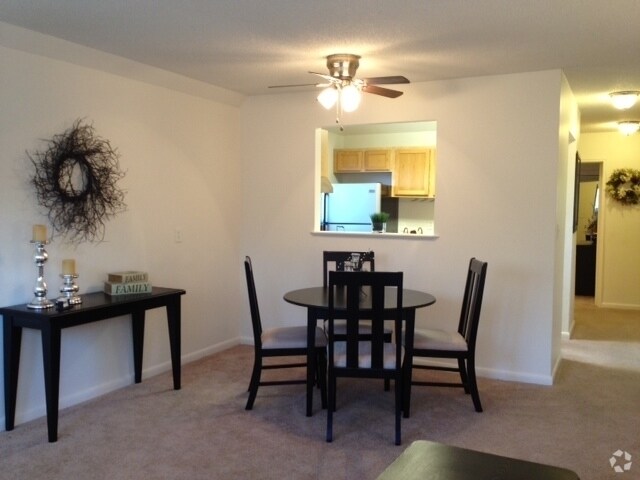 Brookside Apartments Bristol Ct Dining Area Brookside Apartments