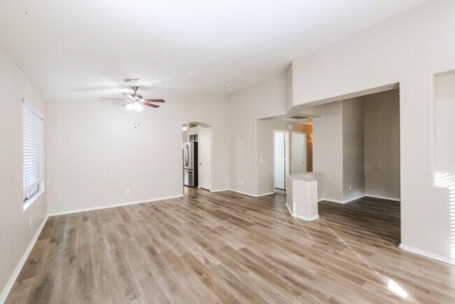 Foto del edificio - 9518 W Williams St