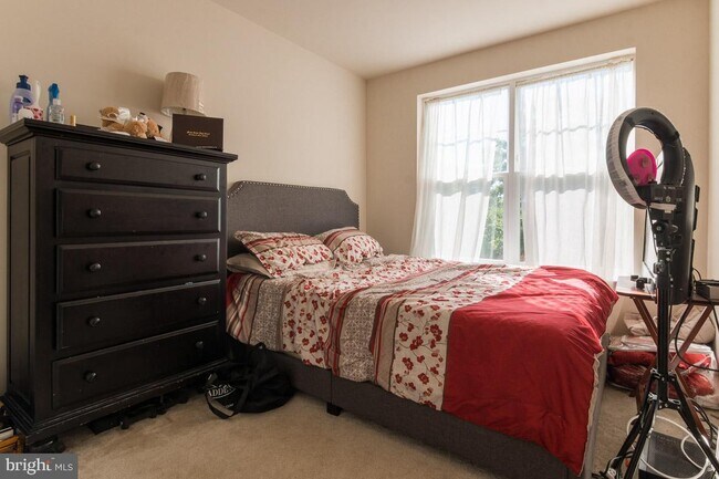 Foto del edificio - 1132 Red Hawk Way