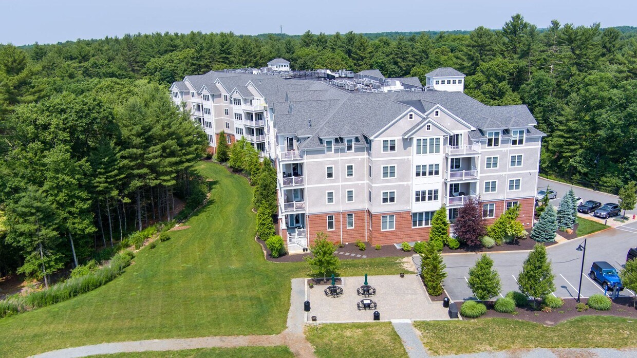 Foto principal - Edgewater Apartments