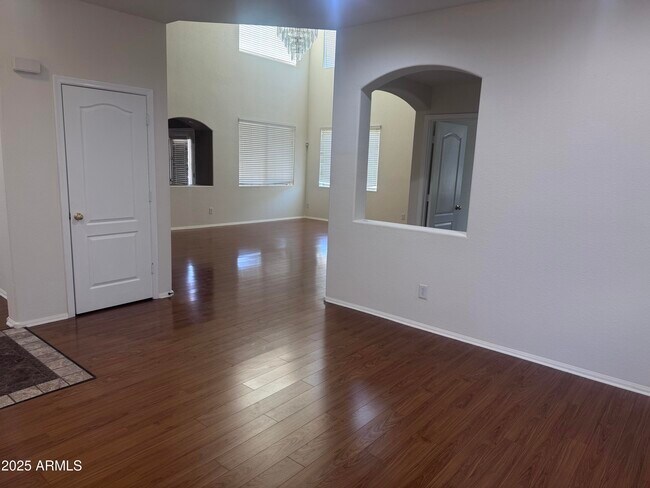 Foto del edificio - 2234 W Peak View Rd