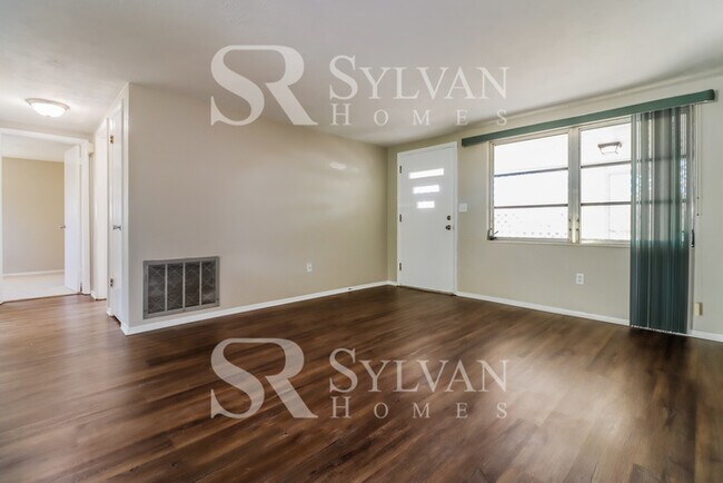 Building Photo - Charming 4BR 2BA Home