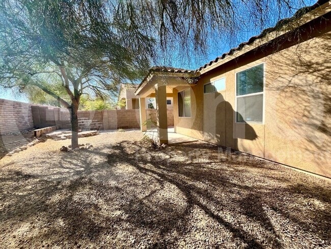 Building Photo - 7521 W Pepper Ridge Rd