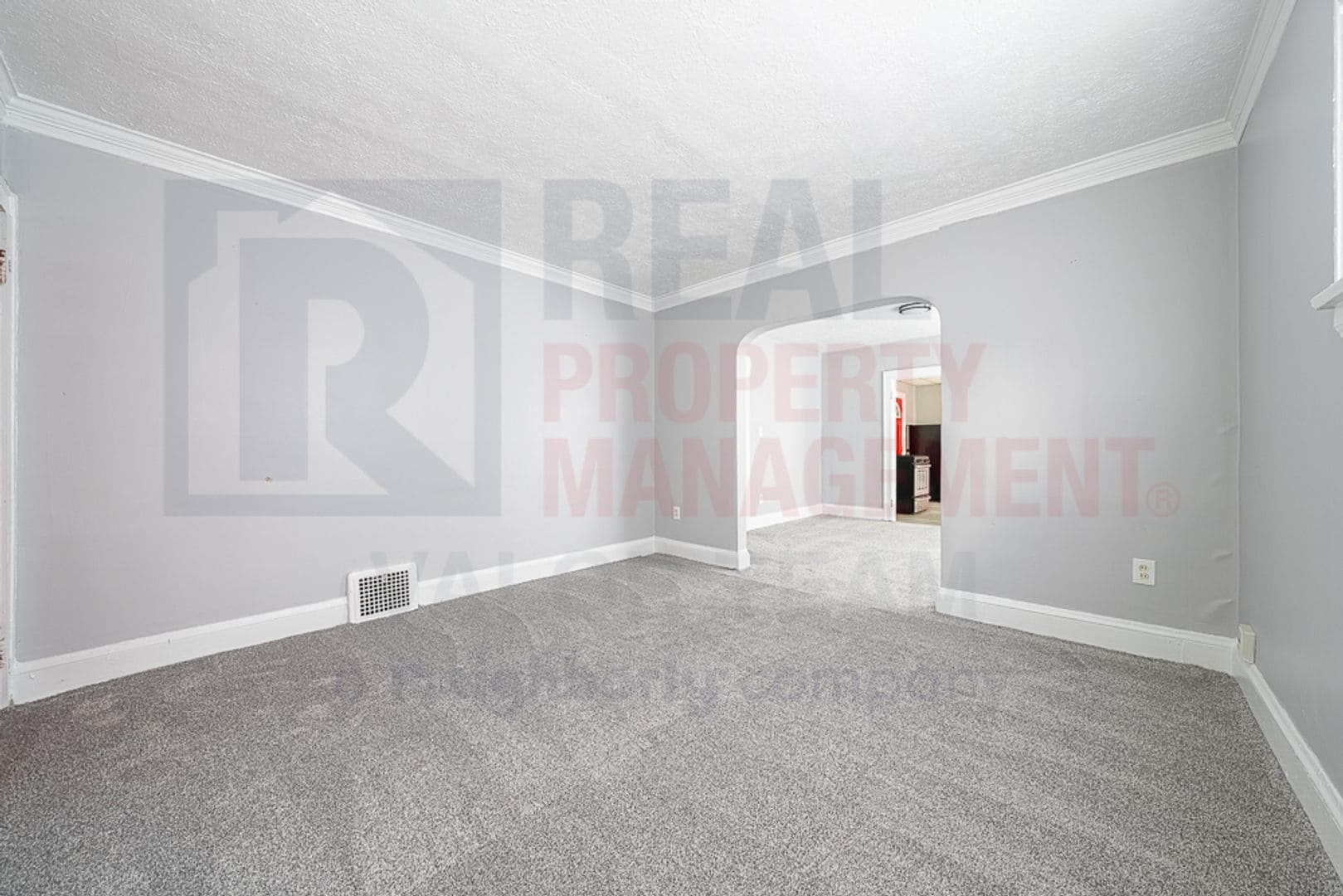 11101 Nelson Ave Cleveland, OH 44105 – photo 3
