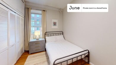 Building Photo - Room in Shared 4 bed/1 bath home in Chelsea