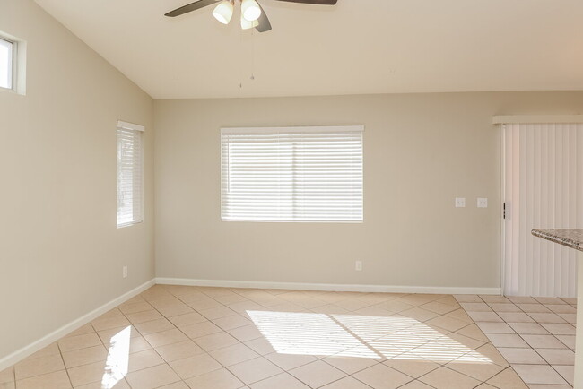 Building Photo - 2117 Port Antonio Ct