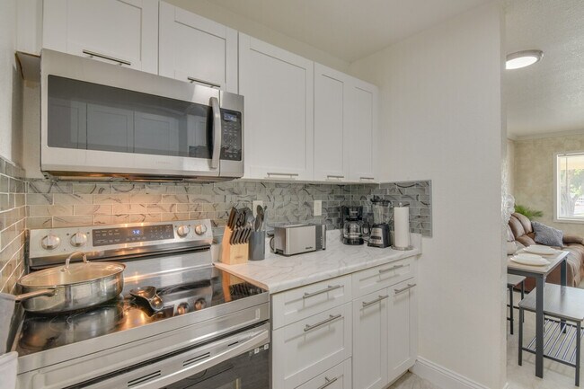 Foto del edificio - 16201 NW 39th Ct