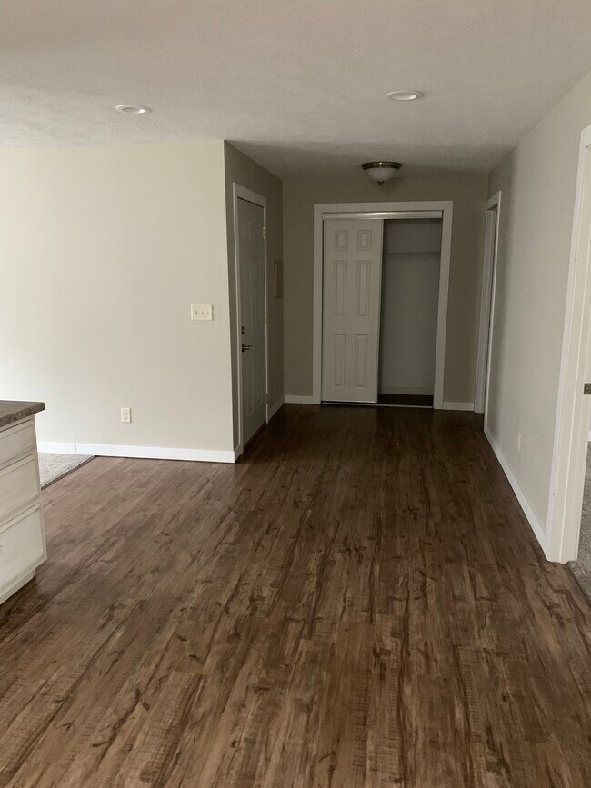 Foto del edificio - 116-120 N Cliff Ave