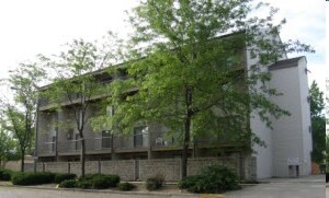 El Centro ejecutivo Desvanes - 201 S. Wright St., Champaign