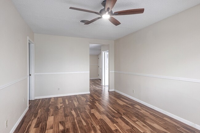 Building Photo - 5304 Halwill Pl