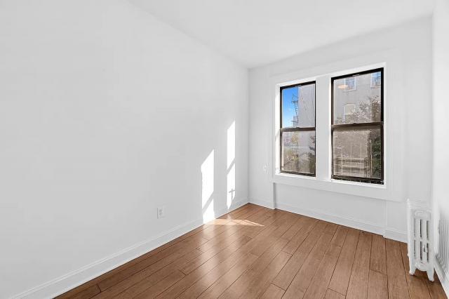 Foto principal - 1 bedroom in NEW YORK NY 10009