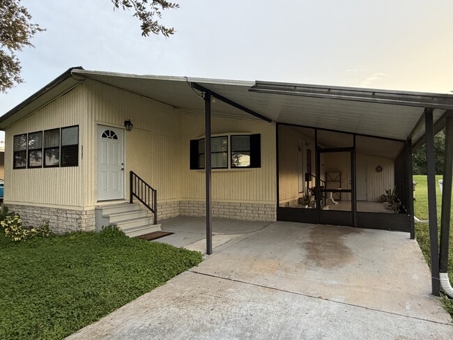 Photo - 2737 Cranmoor Dr (Kissimmee, FL) House