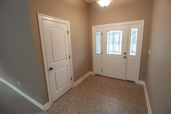 Foto del edificio - 6701 Chelan Dr