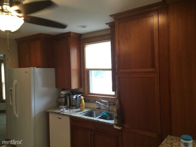 Foto del edificio - 3 br, 2 bath House - 1724 S 6th St