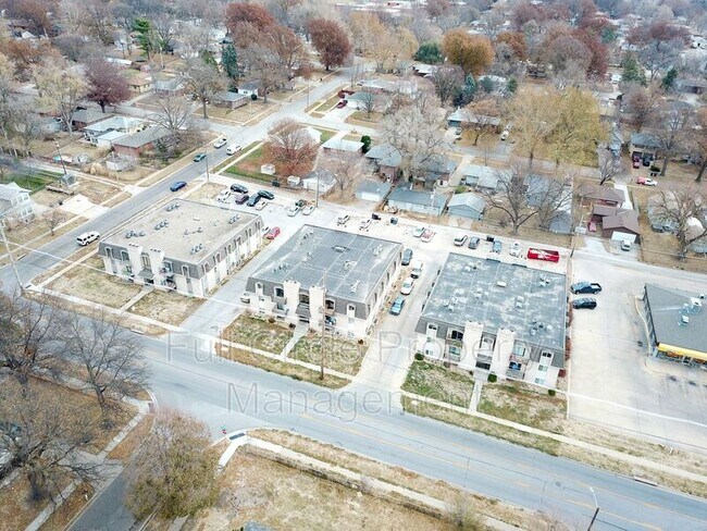 Foto del edificio - 1640 N 56th St