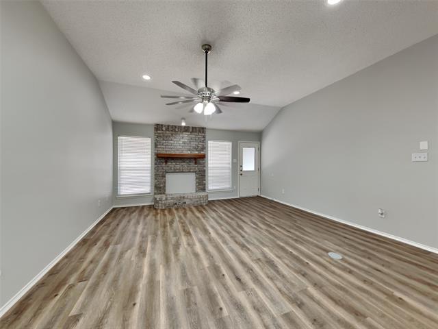 Building Photo - 7921 Val Verde Dr