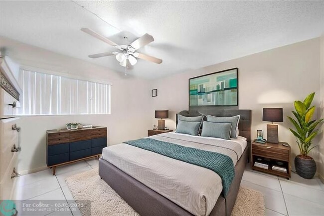 Foto del edificio - 4360 Riverside Dr