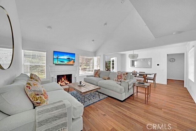 Primary Photo - 2742 Hillview Dr