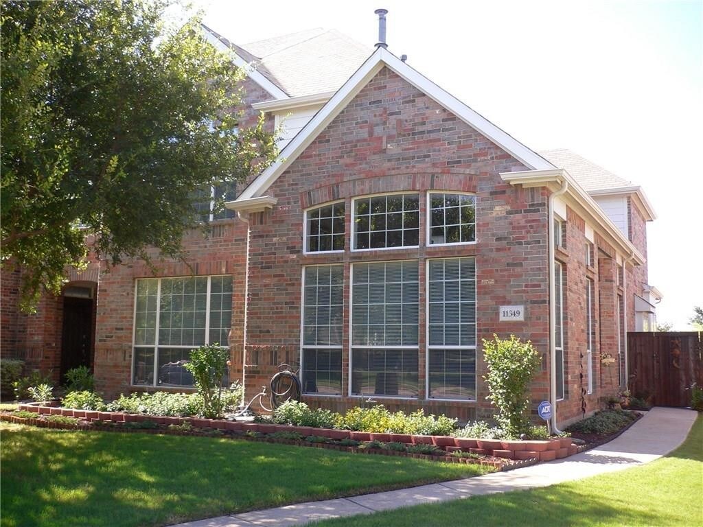 Primary Photo - 11349 Fountainbridge Dr