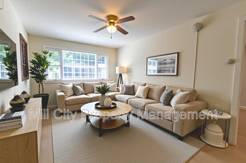 Primary Photo - 20-22 Mitchell Street - 20B