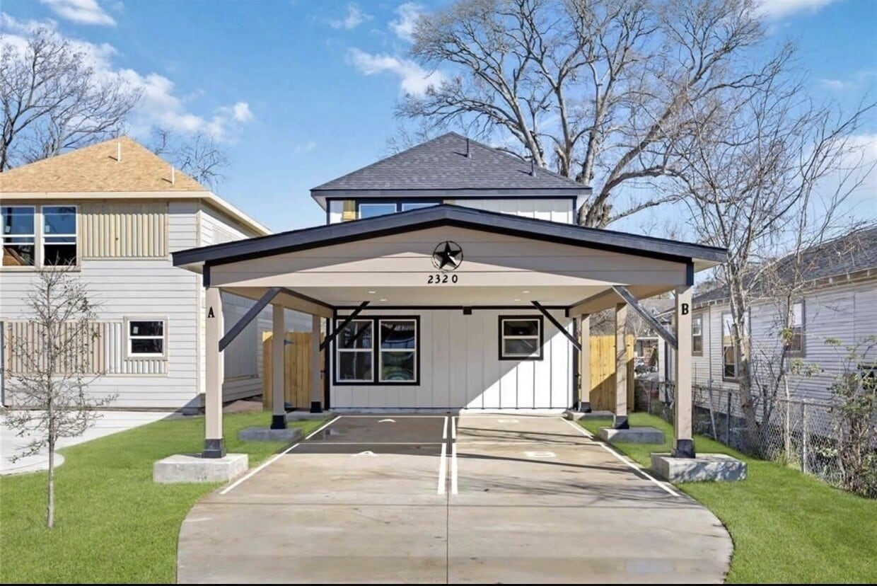 Foto principal - 2320 Wavell St