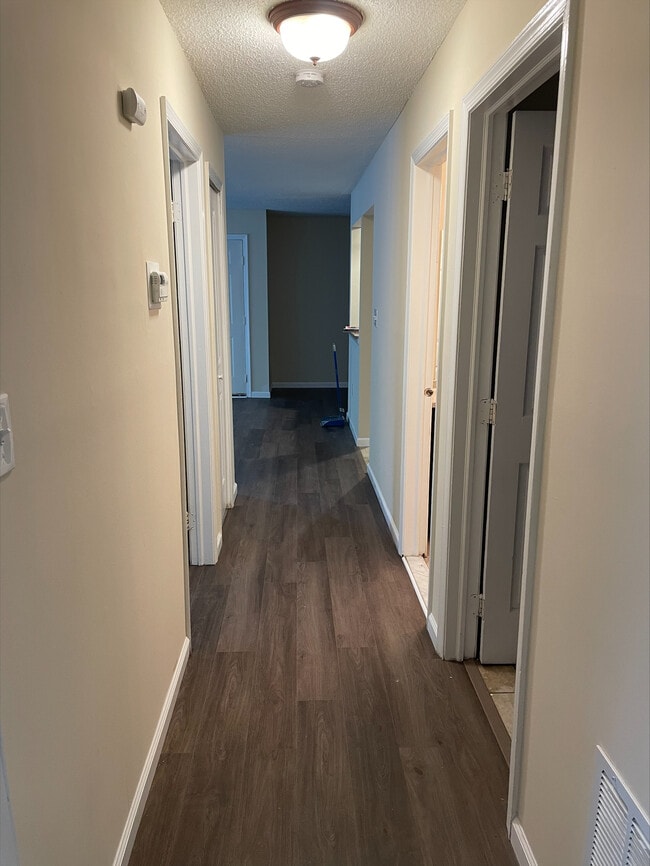 Foto del edificio - 86 Willow Ct