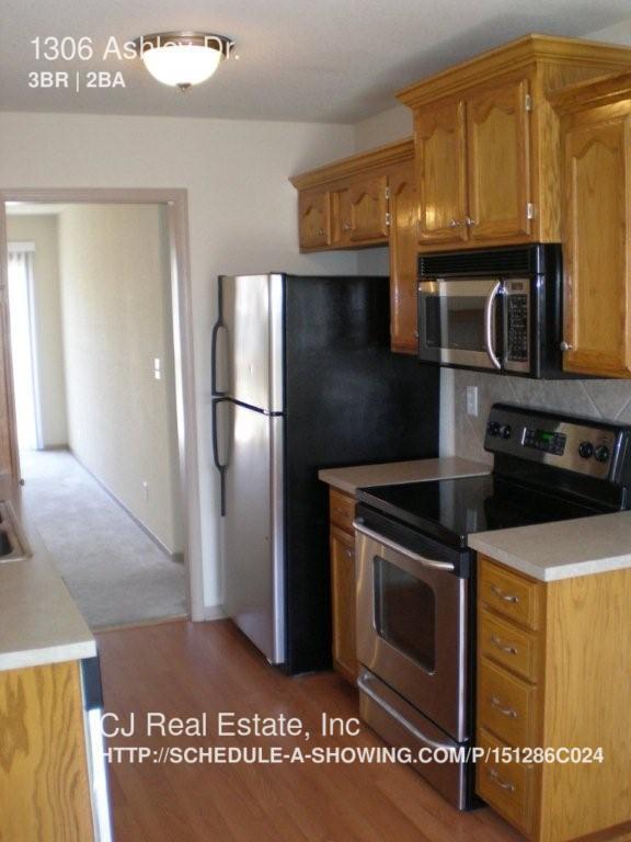 Foto del edificio - 1306 NW Ashley Dr