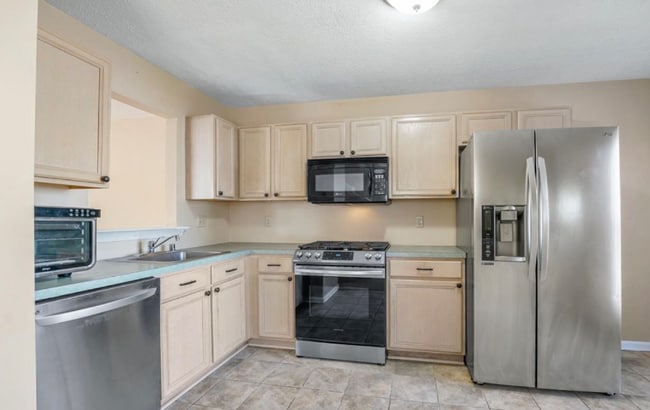 Building Photo - 30 Buttonbush Ct