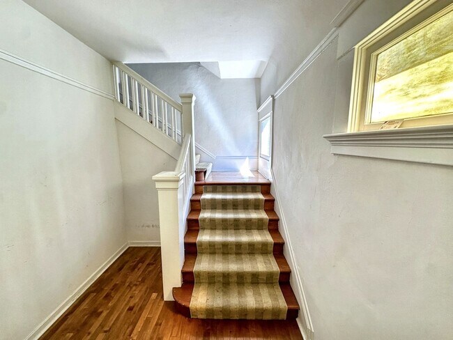 Foto del edificio - 534 63rd St