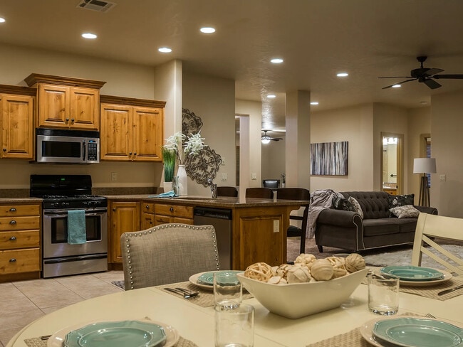 Cocina - 2819 S Grass Valley Dr