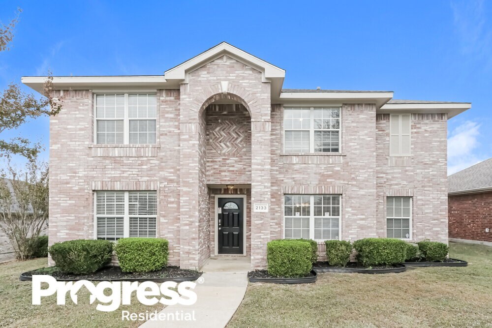 Primary Photo - 2133 Pecan Creek Dr