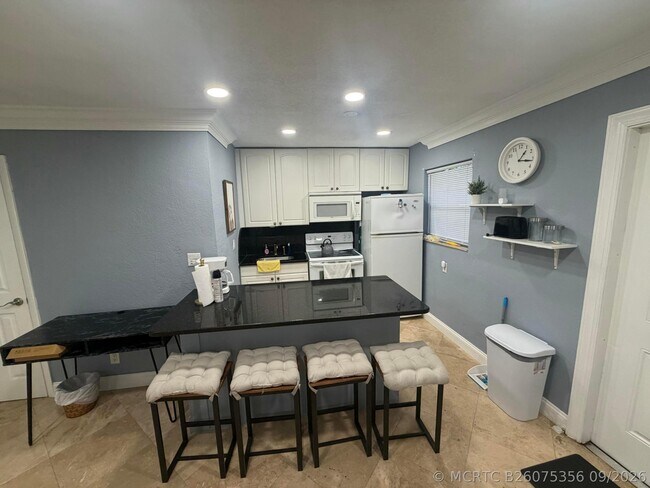 Foto del edificio - 733 SW 13th Ave