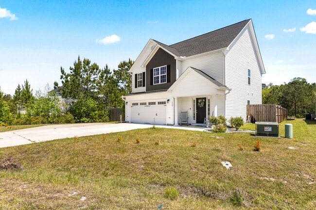 Building Photo - 520 Black Pearl Cir