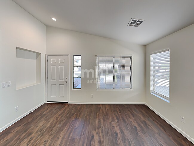 Foto del edificio - 2593 W Canyon Way