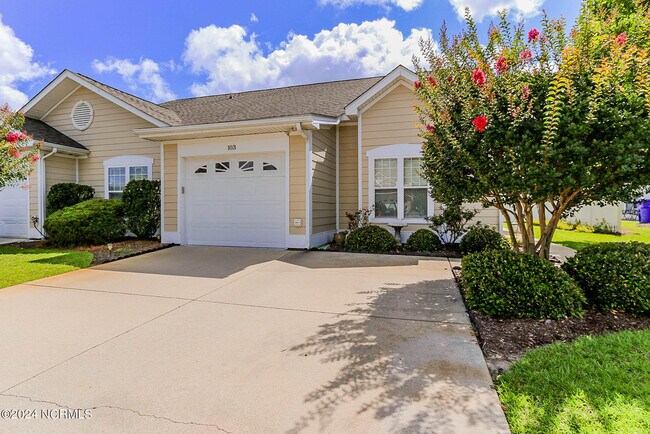 Building Photo - 103 Treasure Cove