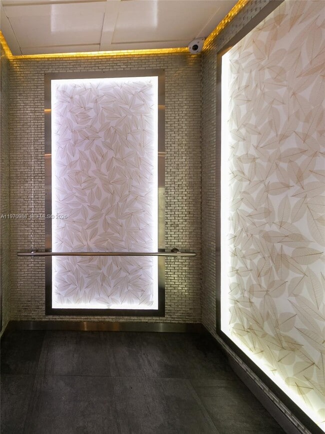 Foto del edificio - 90 SW 3rd St