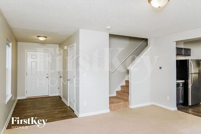 Foto del edificio - 8116 Wildwood Farms Dr