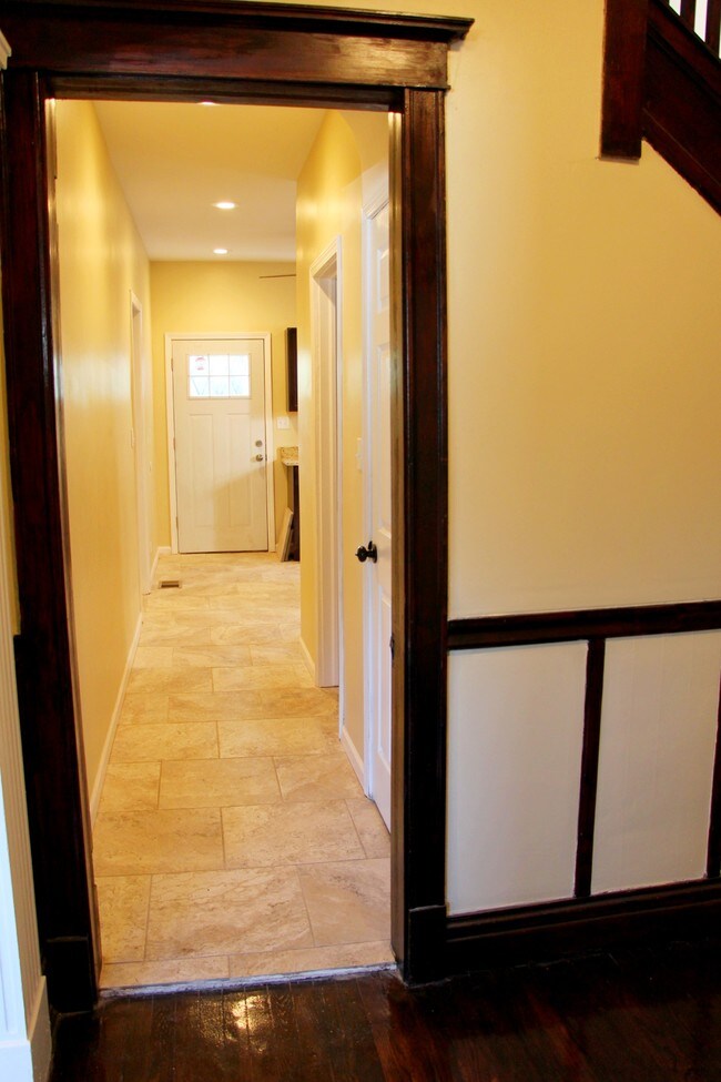 Foto del edificio - 7748 S Burnham Ave