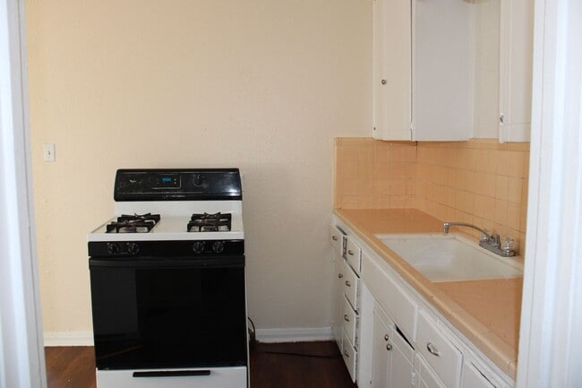 Photo - Close to Tinker House