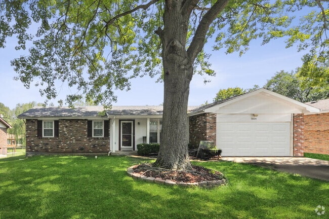 Building Photo - 5834 Mayberry Dr