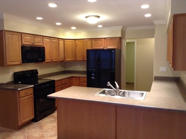 Building Photo - 5537 Sarahs Oak Dr