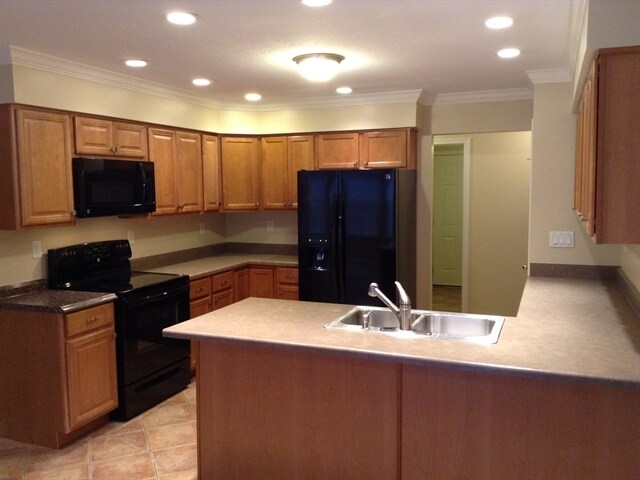 Foto del edificio - 5537 Sarahs Oak Drive