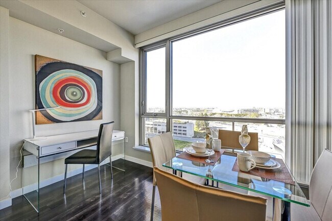 Foto del edificio - 77 N Almaden Ave