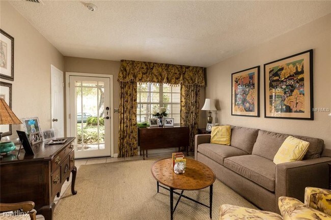 Building Photo - 4 br, 3 bath House - 3609 S Gardenia Ave