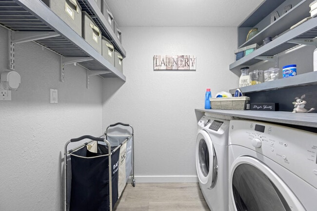 Foto del edificio - 8010 SW 152nd Ave