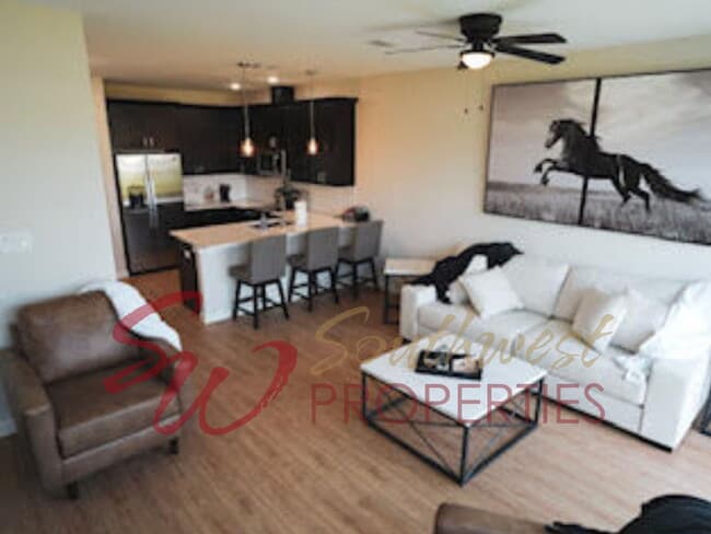 Building Photo - Ebony & Ivory Townhome — Fully Furnished + Walk to Tarleton!